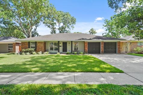 5427 Stillbrooke Drive Houston TX 77096