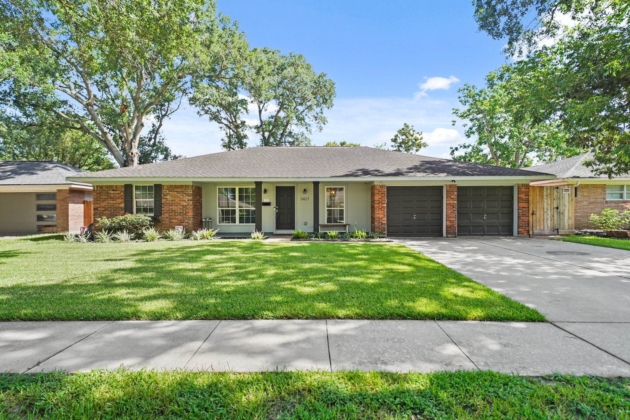 5427 Stillbrooke Drive Houston TX 77096