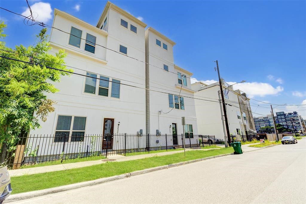 4605 Nett Street Houston TX 77007