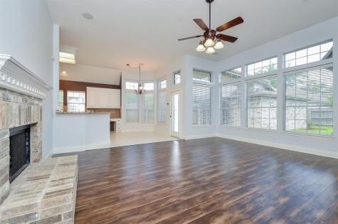1723 Crescent Green Drive Houston TX 77094