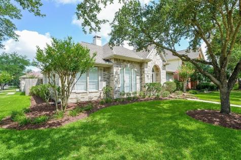 1723 Crescent Green Drive Houston TX 77094