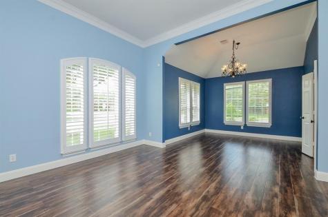 1723 Crescent Green Drive Houston TX 77094