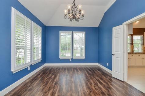 1723 Crescent Green Drive Houston TX 77094