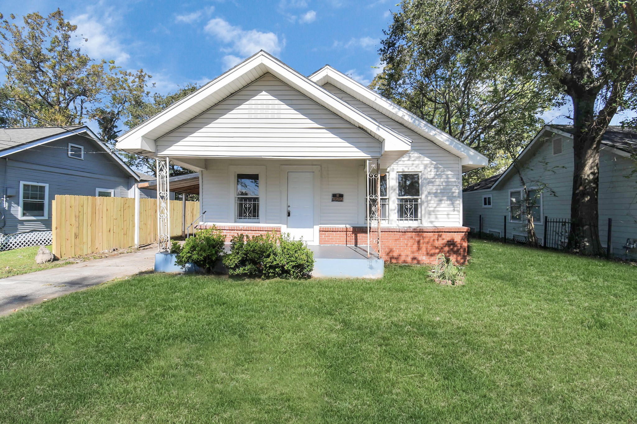 5103 New Orleans Street Houston TX 77020