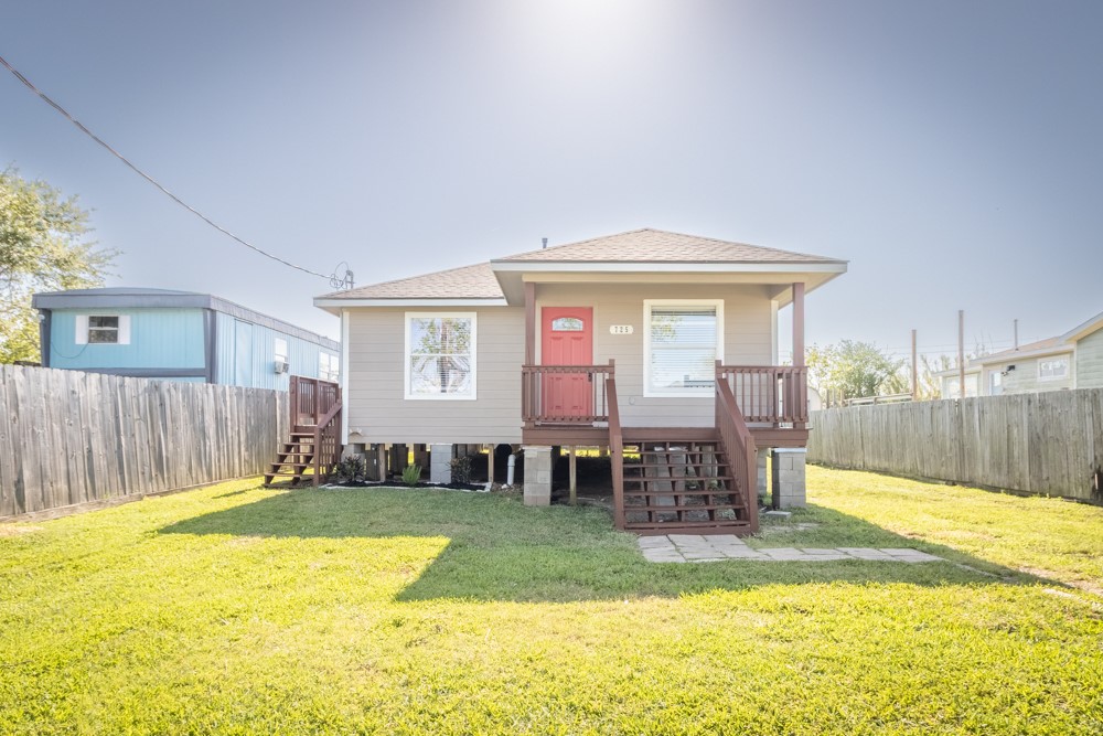 725 10th Street Dickinson TX 77539
