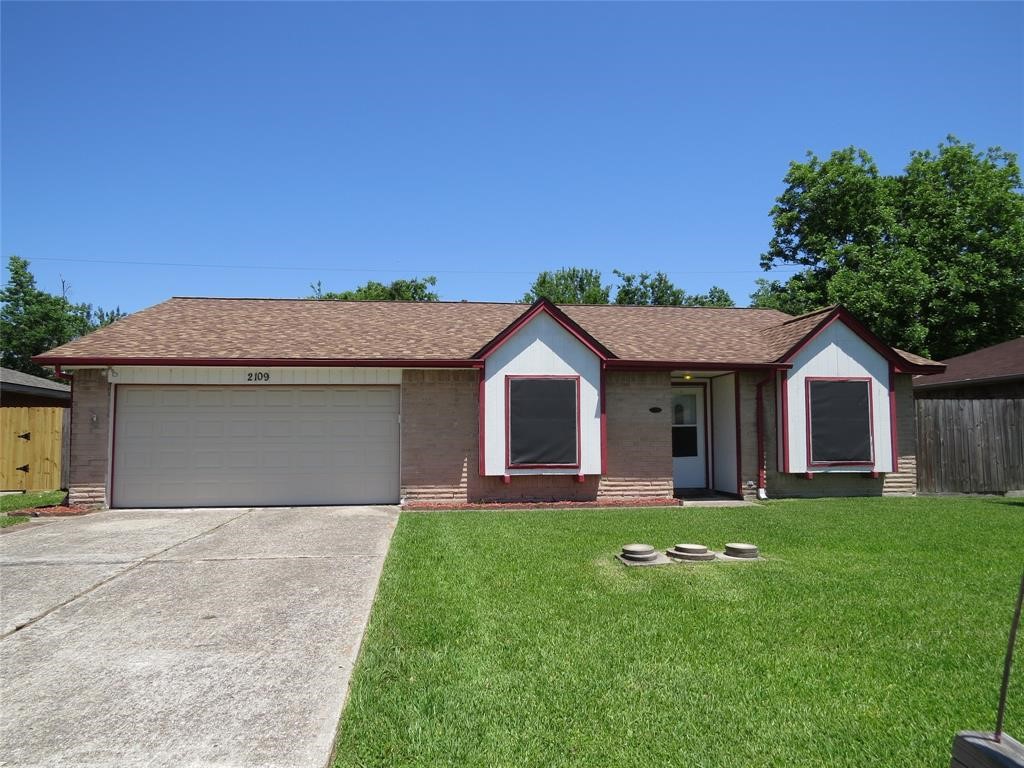 2109 Meadow Lark Lane La Porte TX 77571