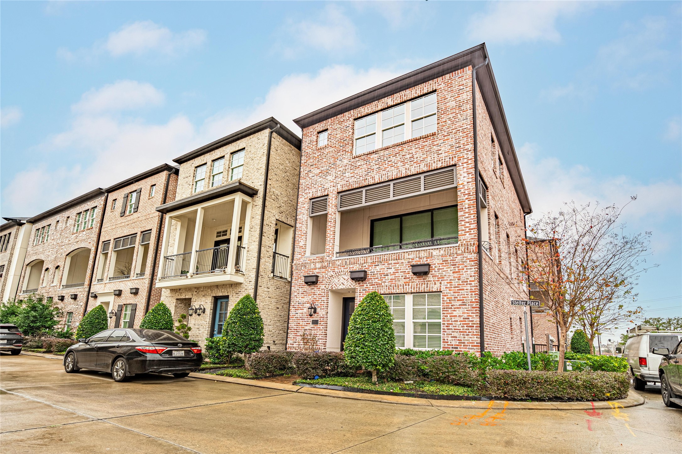 2717 Stelter Place Houston TX 77007