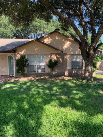 3810 Meadow Place Drive Houston TX 77082