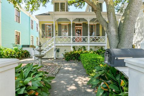 1812 Avenue L Galveston TX 77550