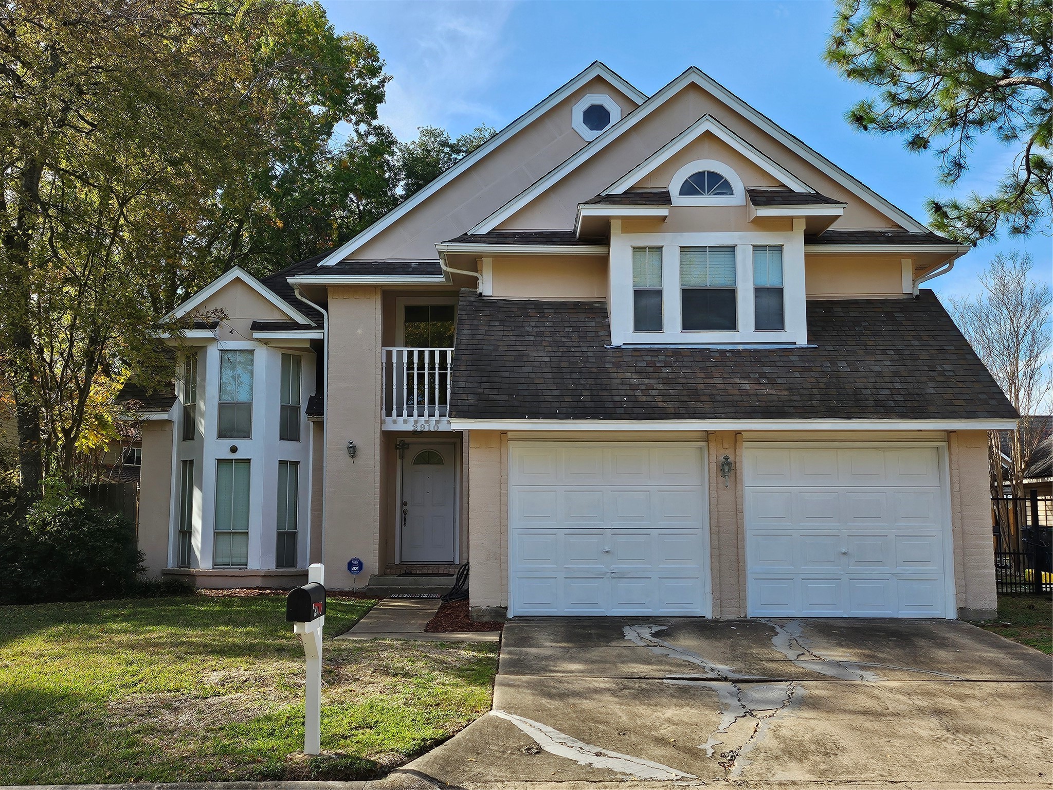 2910 Skypark Drive Houston TX 77082