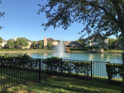 8318 Golden Harbor Missouri City TX 77459