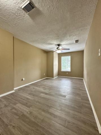 6910 Bayou Crest Drive Houston TX 77088