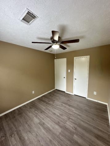 6910 Bayou Crest Drive Houston TX 77088