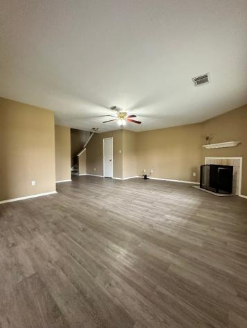 6910 Bayou Crest Drive Houston TX 77088
