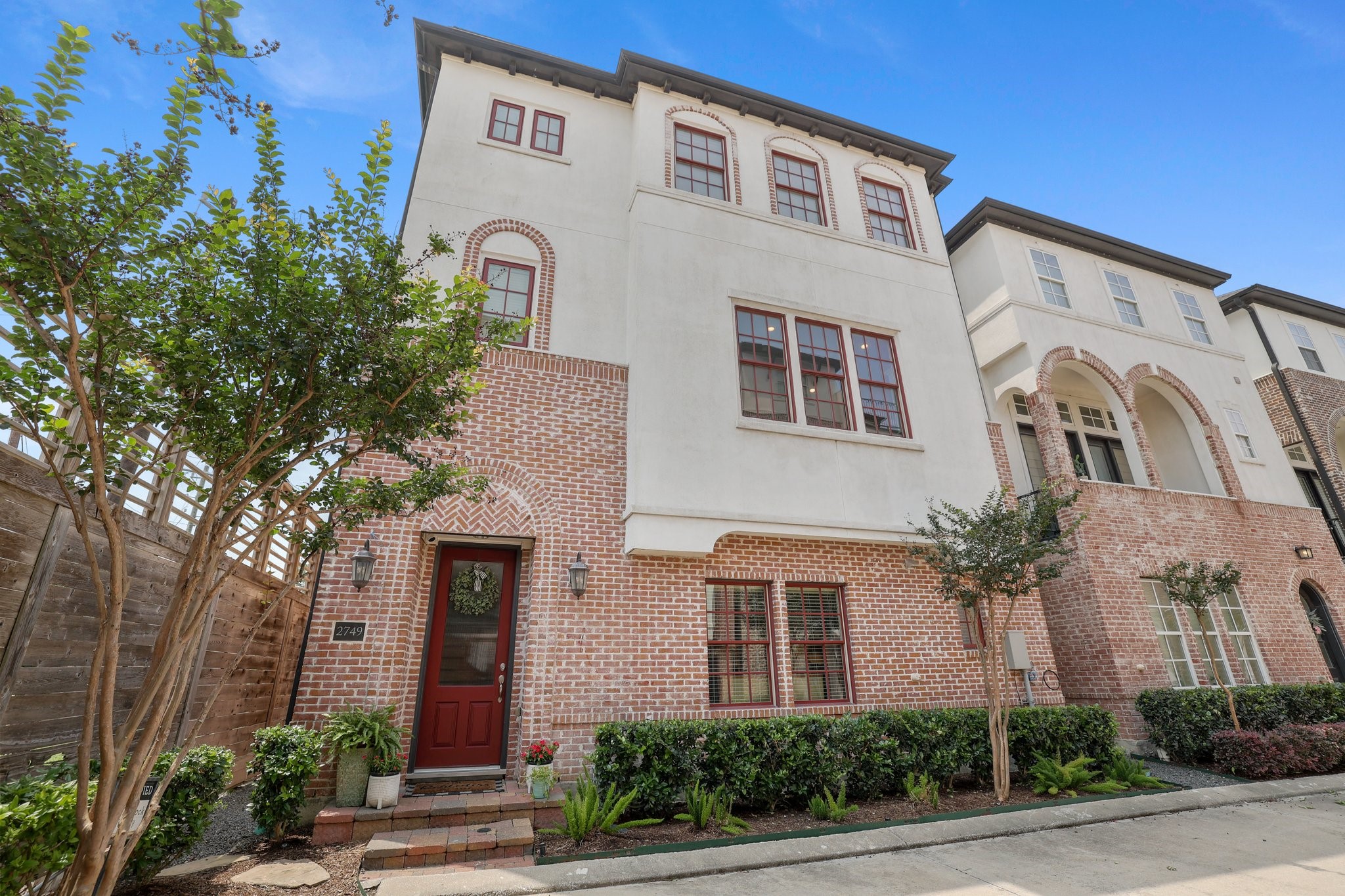2749 Cohn Street Houston TX 77007