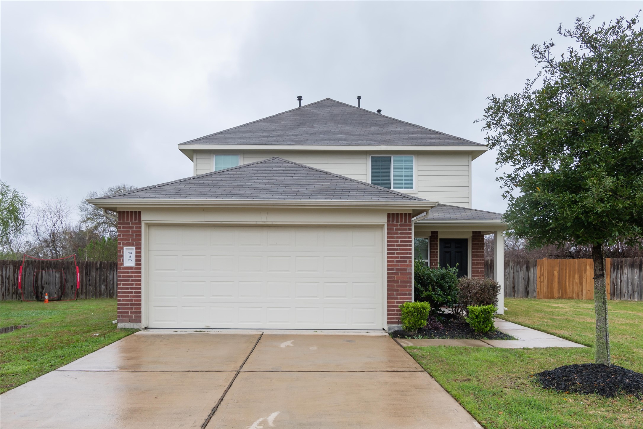 915 Running Creek Court Baytown TX 77521