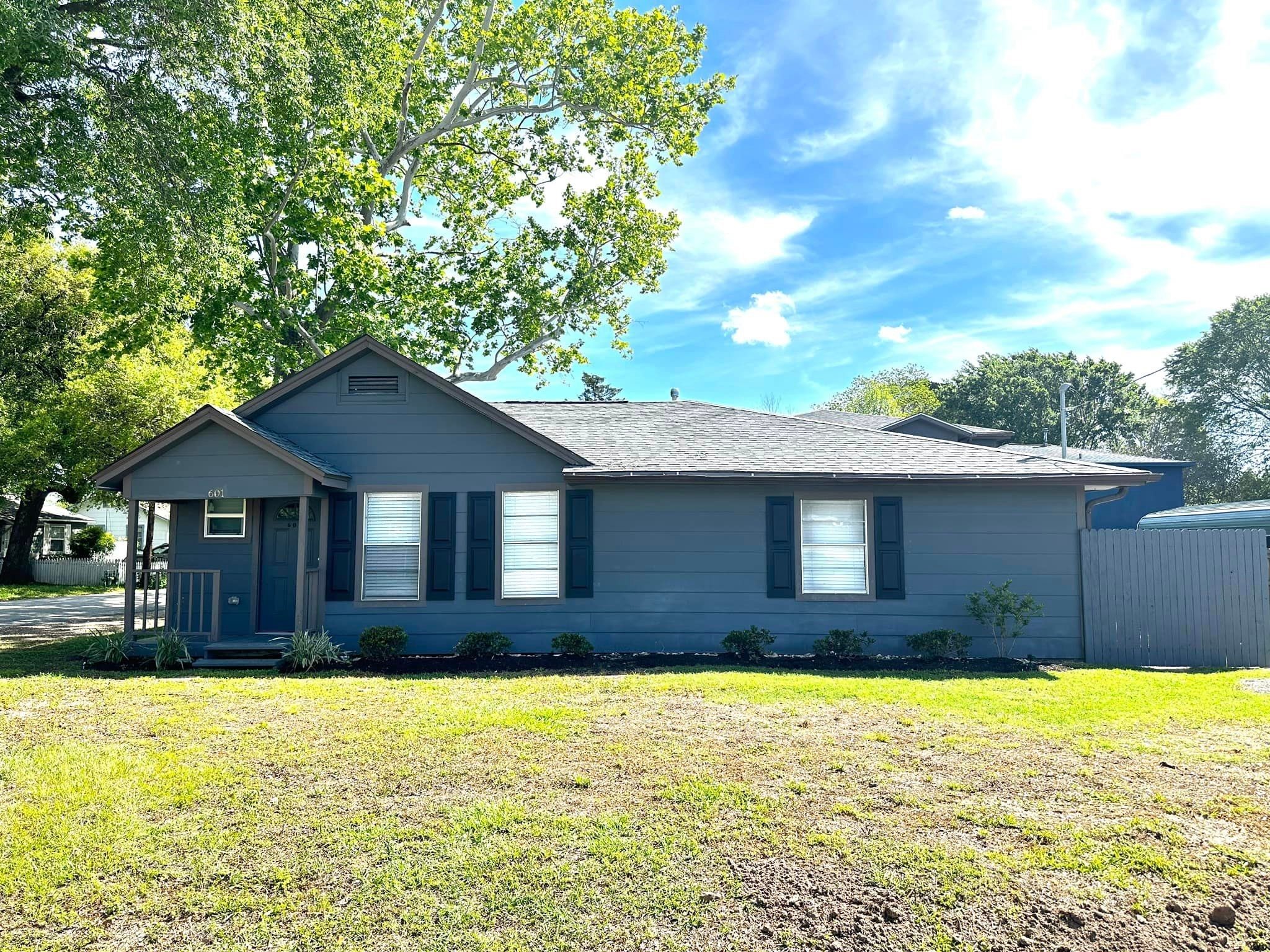 601 S Cherry Street Tomball TX 77375