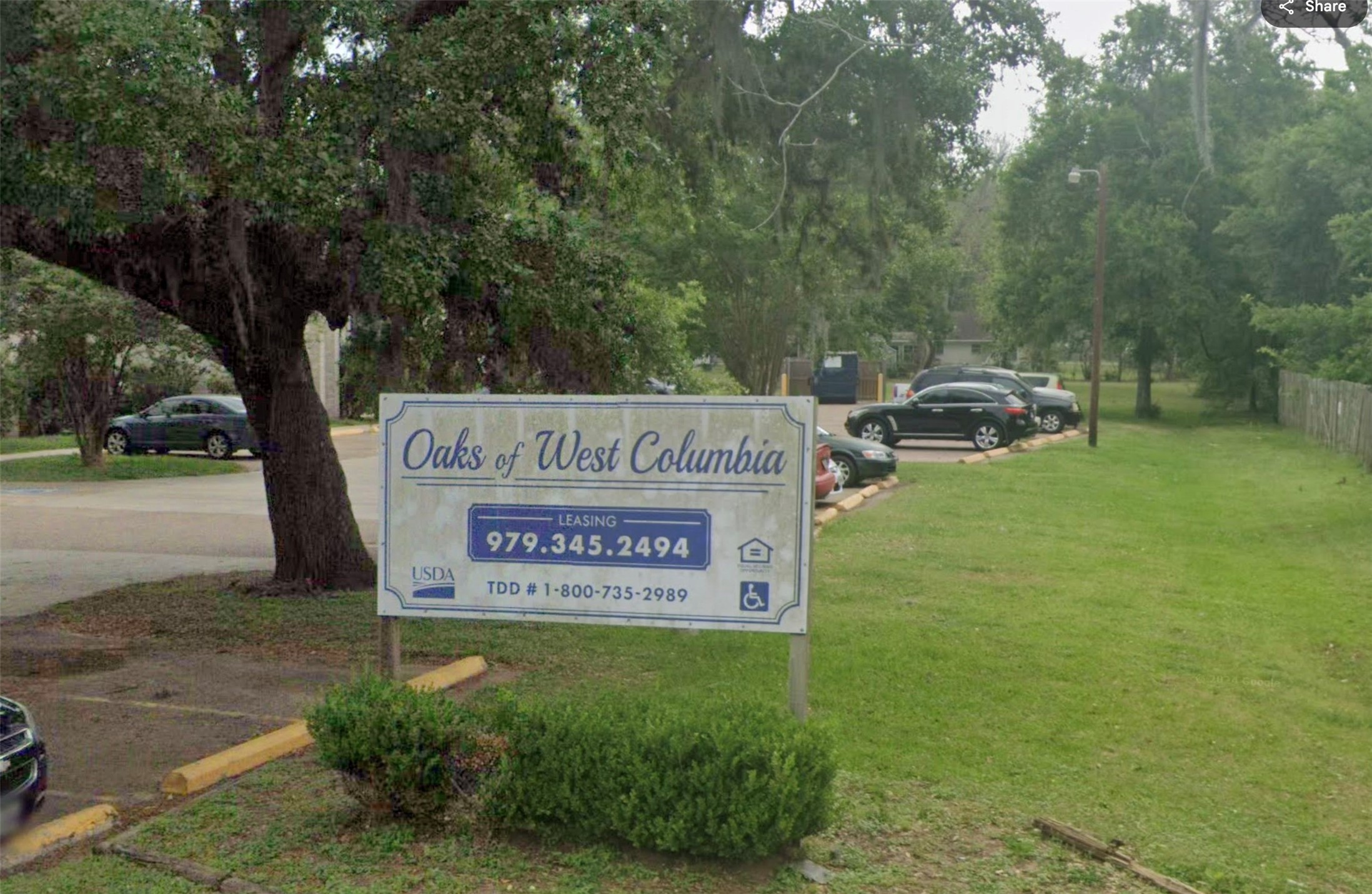 225 S 13th Street West Columbia TX 77486