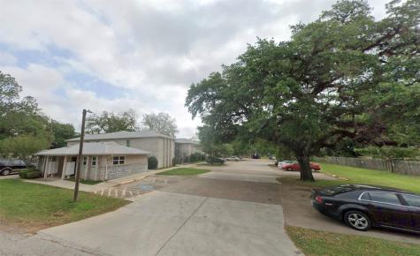 225 S 13th Street West Columbia TX 77486