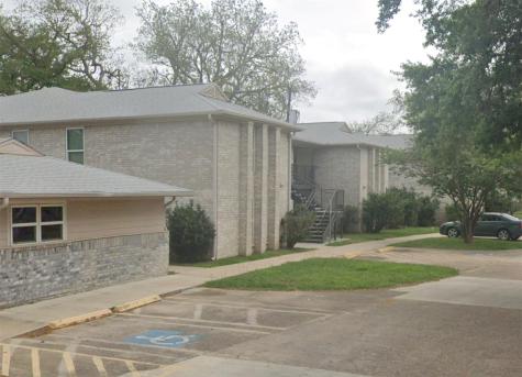 225 S 13th Street West Columbia TX 77486