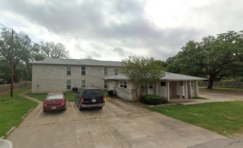 225 S 13th Street West Columbia TX 77486
