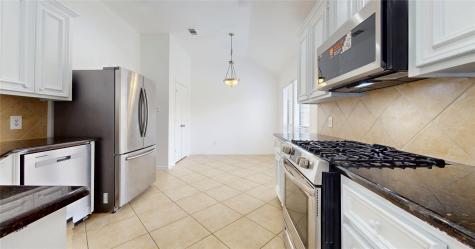 2001 Balsam Lake Lane Pearland TX 77584