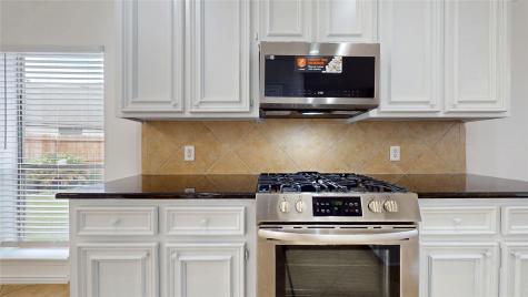 2001 Balsam Lake Lane Pearland TX 77584