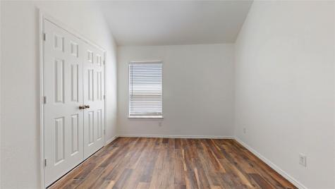 2001 Balsam Lake Lane Pearland TX 77584