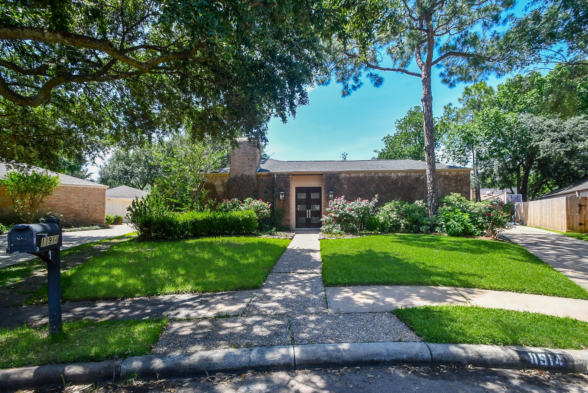 11914 Ashmead Drive Houston TX 77077