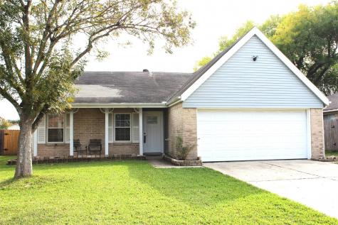 805 Willow Creek Drive La Porte TX 77571