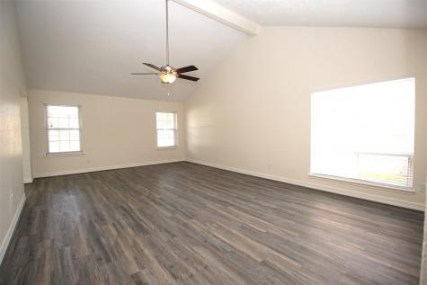 805 Willow Creek Drive La Porte TX 77571