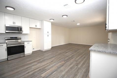 805 Willow Creek Drive La Porte TX 77571