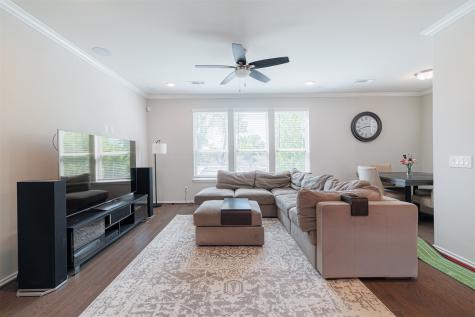 10961 Cannes Memorial Drive Houston TX 77043