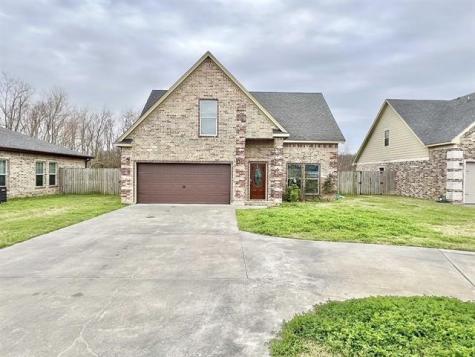 2815 Amber Avenue Groves TX 77619