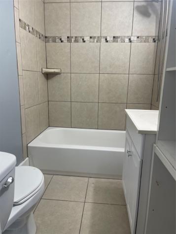 1017 S Kansas Street La Porte TX 77571