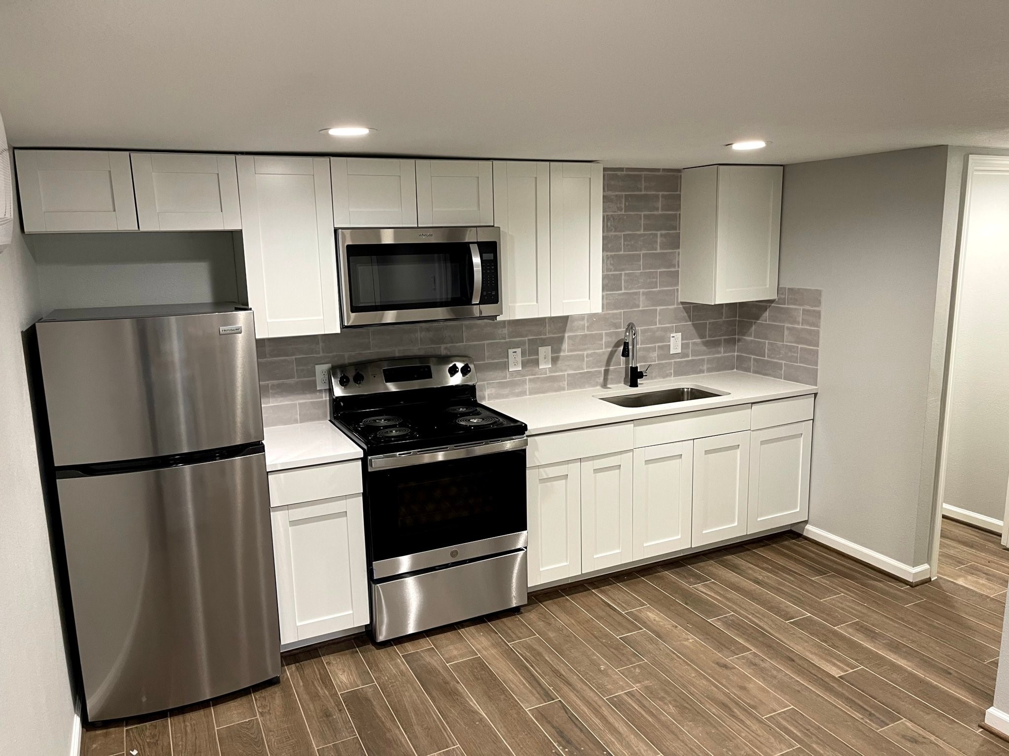 807 71st Street Houston TX 77011