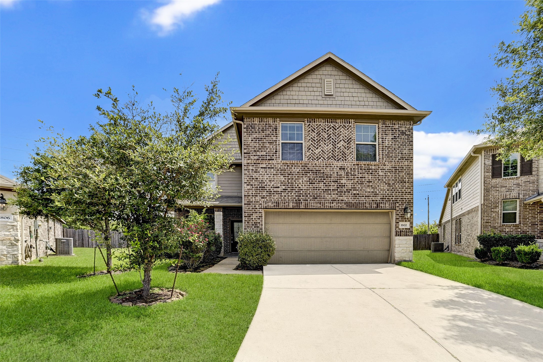 1802 Olive Pine Drive Fresno TX 77545