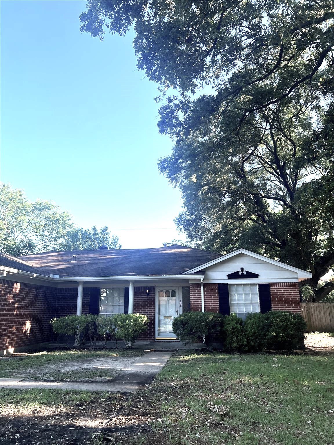 1030 Beaver Bend Road Houston TX 77088