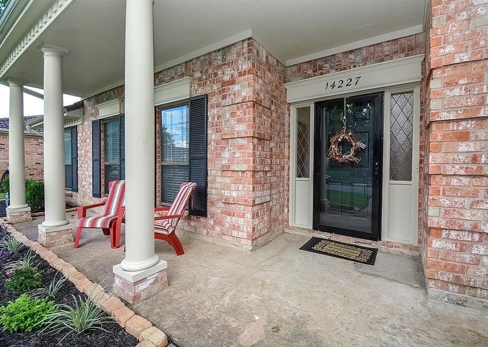 14227 Sandfield Drive Houston TX 77077