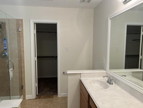 5003 Fjord Court Houston TX 77066