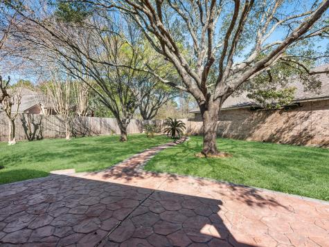 2715 Penmere Court Kingwood TX 77345