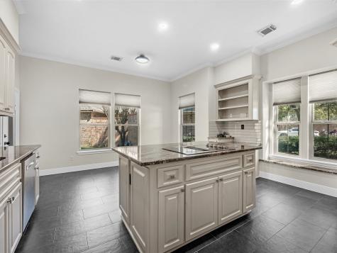 2715 Penmere Court Kingwood TX 77345