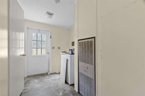 177 County Road 2803 Cleveland TX 77327