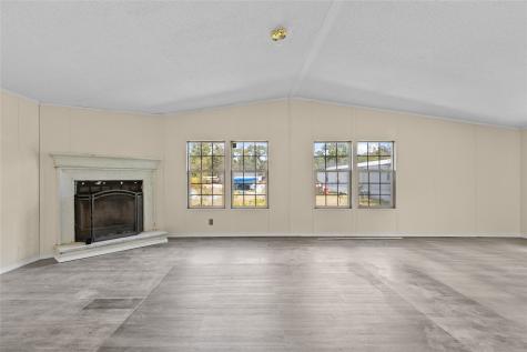 177 County Road 2803 Cleveland TX 77327