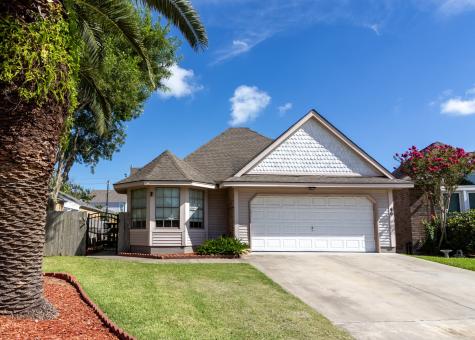 46 Campeche Circle Galveston TX 77554