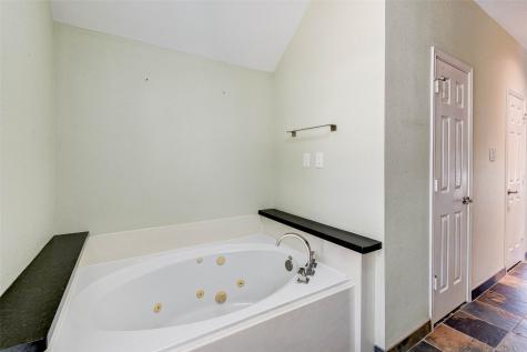 16111 Castlegrove Court Tomball TX 77377