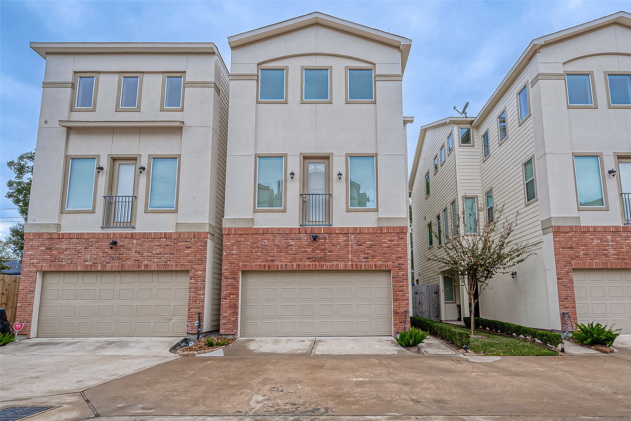 1205 Cedarpost Tree Springs Place Houston TX 77055