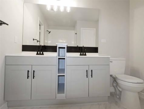 749 Grassy Knoll Lane La Marque TX 77568