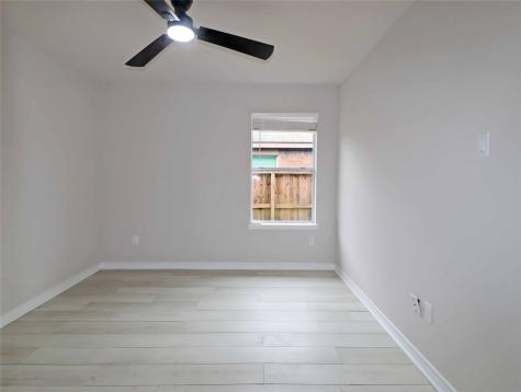 749 Grassy Knoll Lane La Marque TX 77568