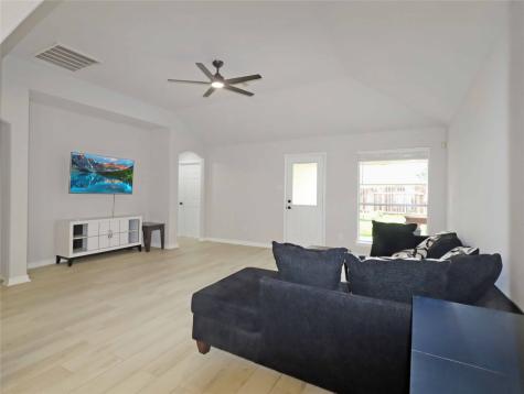 749 Grassy Knoll Lane La Marque TX 77568